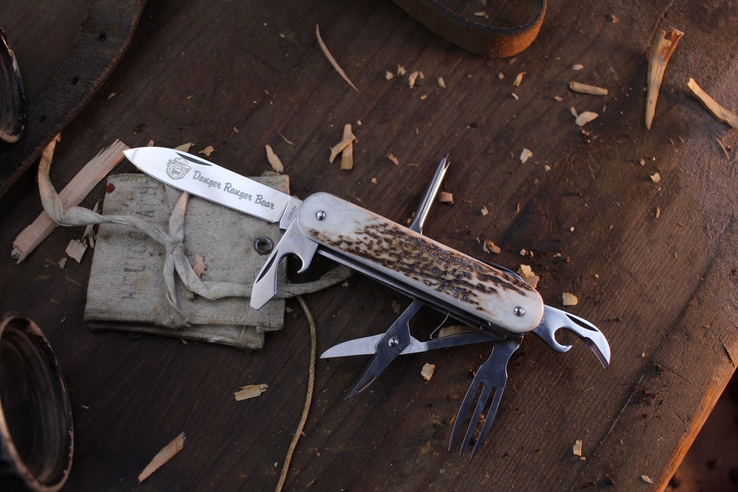 PDW Danger Ranger Bear Scout Multi-Tool / Stag Horn / Polished RWL34 ( Pre Owned )