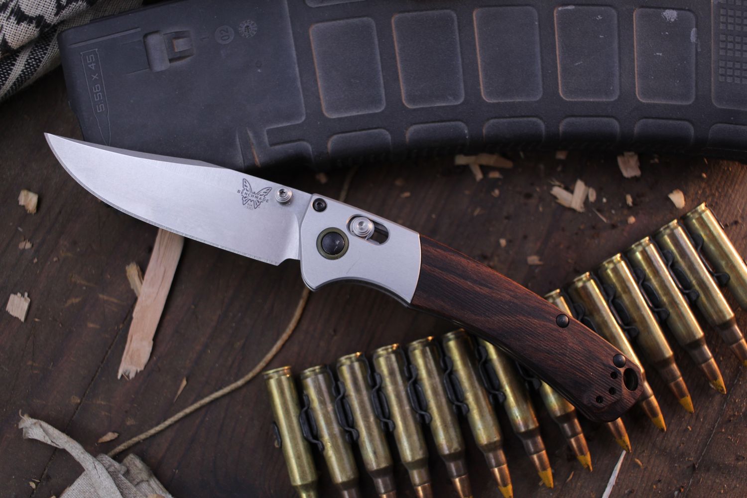 Benchmade Mini Crooked River 3.4&quot; AXIS Lock Folder / Dark Wood / Satin S30V ( Pre Owned )