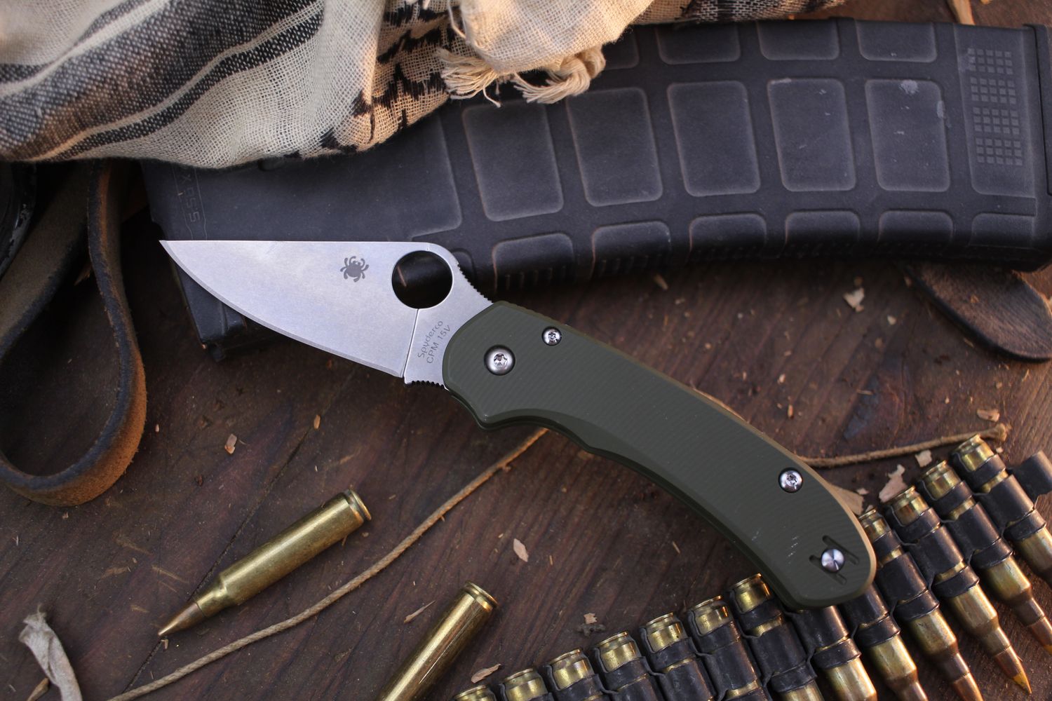 Spyderco Para 3 Lightweight 2.93&quot; Compression Lock Folder / OG Green Aluminum / Stonewashed CPM-15V ( Pre Owned )
