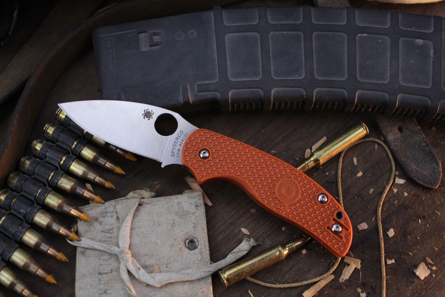 Spyderco Sage 5 Lightweight 3&quot; Compression Lock Folder / Burnt Orange FRN / Satin CPM REX-121 ( Pre Owned )
