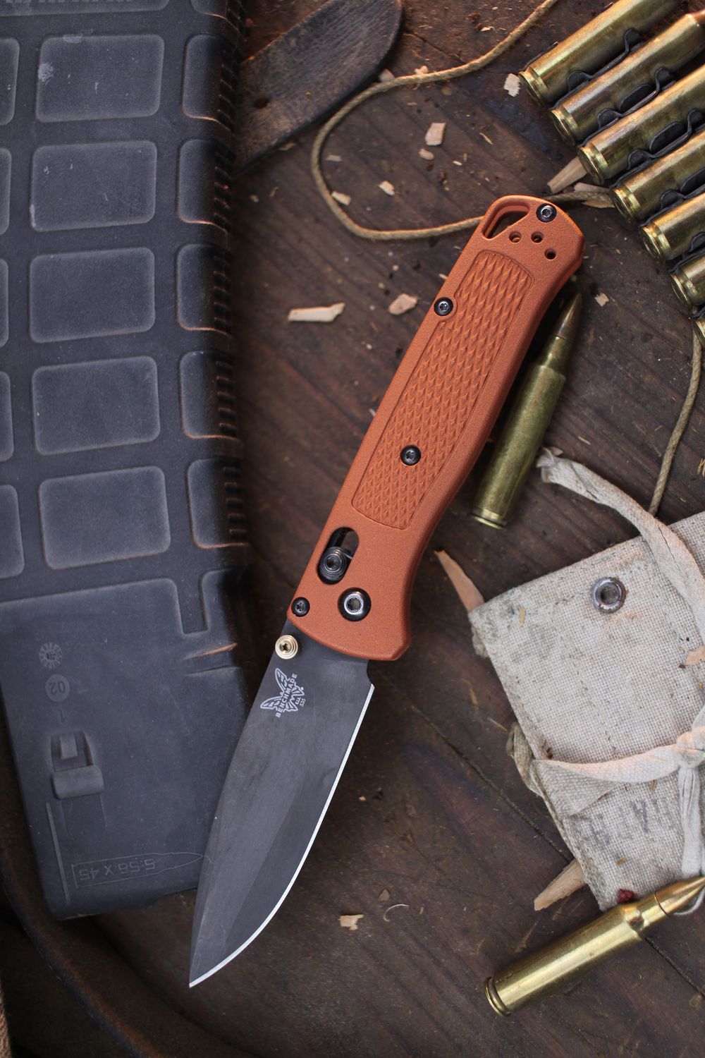 Benchmade NK Custom Bugout 3.24&quot; AXIS Lock Folder / Tequila Sunrise Grivory  / Grey S30V ( Pre Owned )