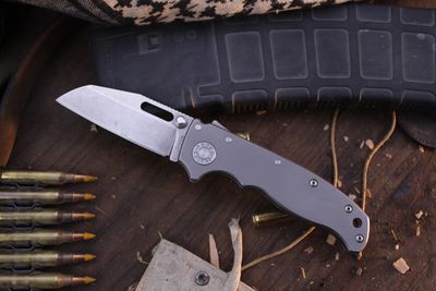 Demko AD 20.5 3.2&quot; Shark Lock Folder / Stonewashed Titanium / Satin Shark Foot 3V ( Pre Owned )