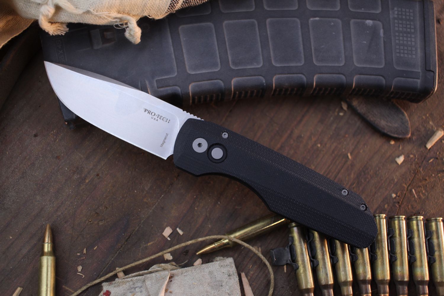 Pro-Tech Vero Synapse Auto 3.5&quot; Button Lock Auto Folder / Black Canvas Micarta &amp; Black Aluminum / Stonewashed Magnacut