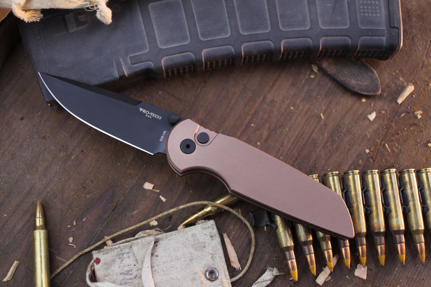 Pro-Tech TR-3 Integrity 3.5&quot; Button Lock Folder / FDE Aluminum / DLC S35VN 