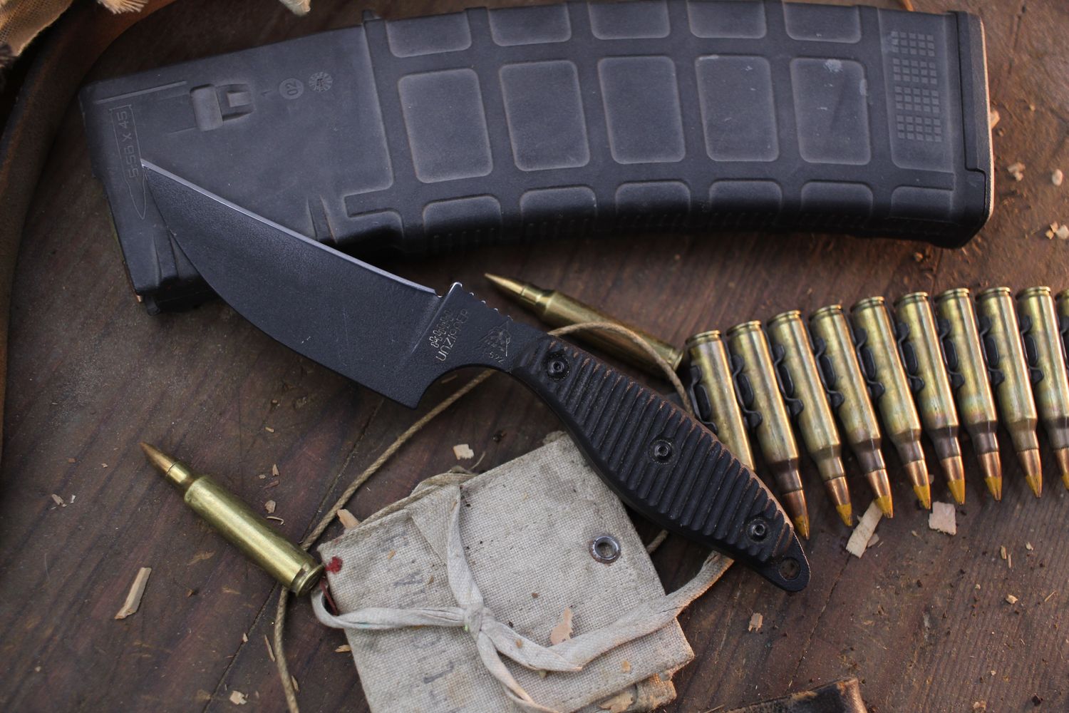 TOPS Knives Unzipper 3.6&quot; Fixed Blade / Black G10 / Black 1095 ( Pre Owned )