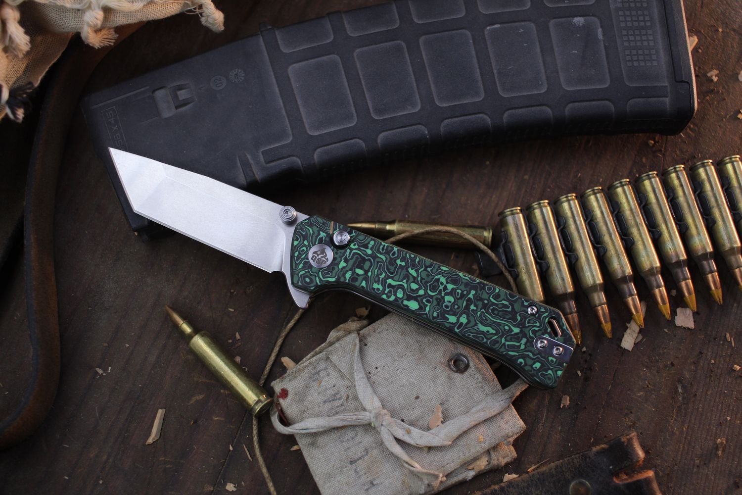 QSP Grebe 3.25&quot; T/E Button Lock Flipper / Green Carbon Fiber /  Satin S35VN ( Pre Owned )