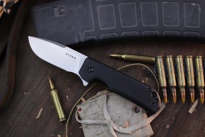 Kizer Nice Guy 2.84&quot; Linerlock Flipper / Black Aluminum / Satin Nitro-V ( Pre Owned )