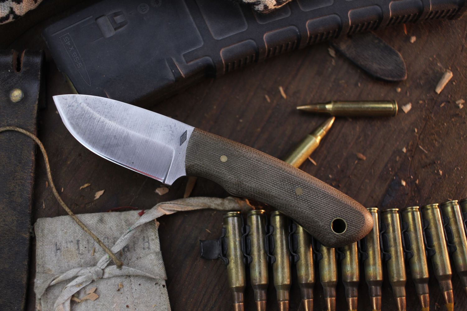 Battle Horse Knives Saber Ground Slug 2.5&quot; Fixed Blade / Green Micarta / Forge Finish O1 ( Pre Owned )