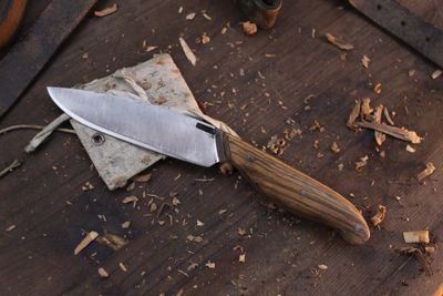 Mark Couch 4.25” Drop Point Hunter / Lace Wood / Satin Forged 52100