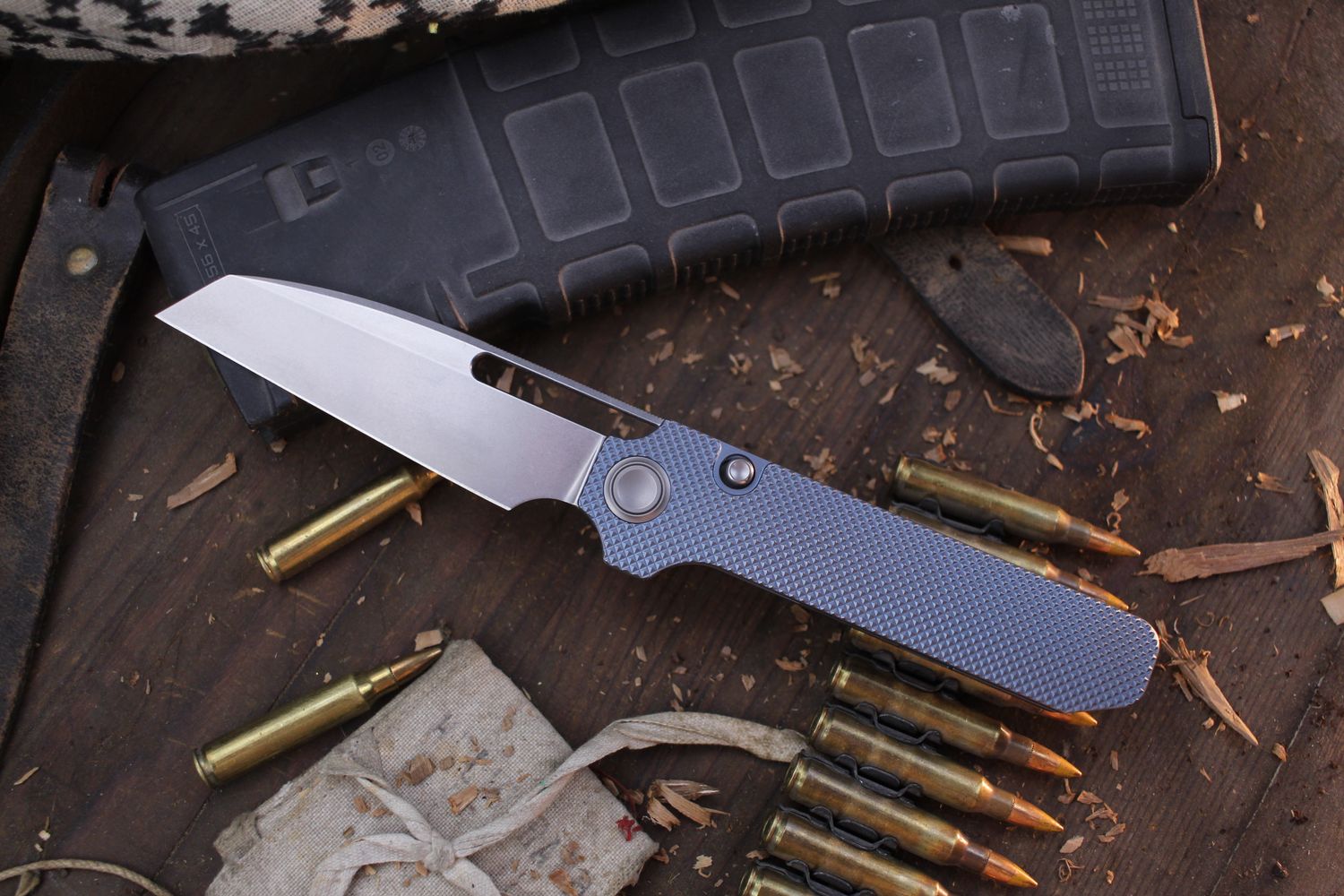 Golden DesignWorks Caliber 3.875&quot; Button Lock Front Flipper / Knurled Sky Blue Titanium / Stonwashed MagnaCut ( Pre Owned )