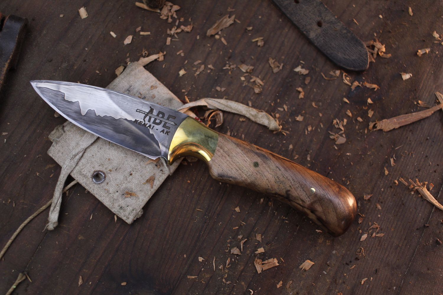 Abe Knives Beechcraft 3.5” Drop Point Hunter / Stabilized Drift Wood Burl / Forged 80CRV2 &amp; 15N20 San Mai 
