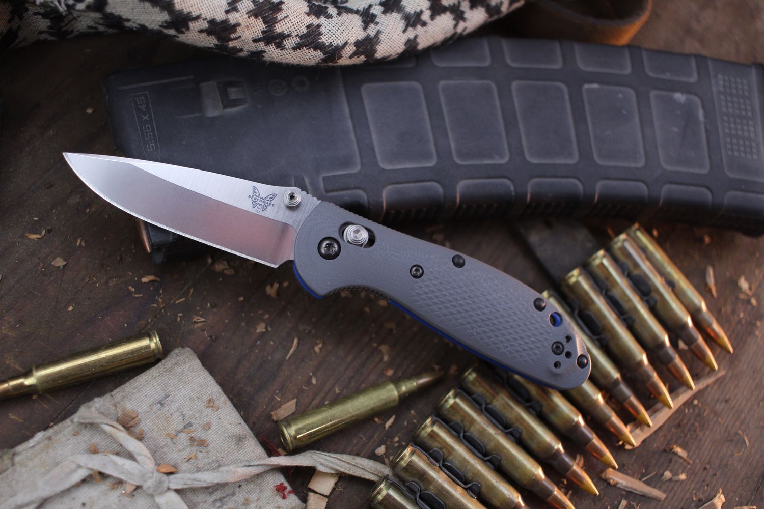 Benchmade Mini Griptilian 2.91&quot; AXIS Lock Folder / Gray &amp; Blue G-10 / Satin 20CV (Pre-Owned)