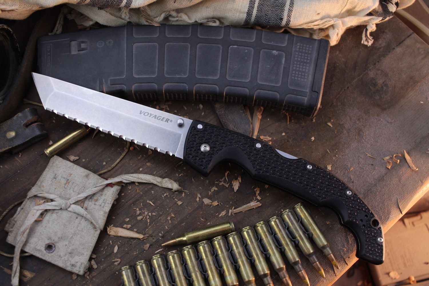 Cold Steel Voyager XL 5.5&quot; Tanto Tri-Ad Lock Folder / Black FRN / Stonewash Fully Serrated AUS10A ( Pre Owned )