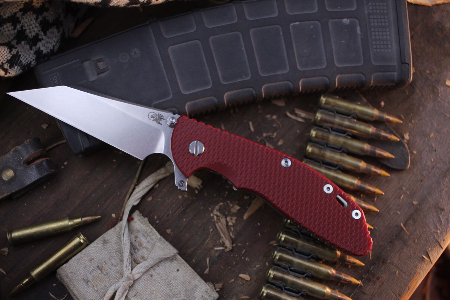 Hinderer Knives XM-24 Skinny Wharncliffe 4&quot; Framelock Flipper /  Red G-10 &amp; Titanium / Stonewashed S45VN ( Pre Owned )