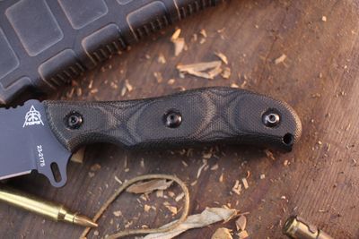 TOPS Knives Silent Hero 4 4.25" Fixed Blade / Black Micarta / Gray 1095 ( Pre Owned )