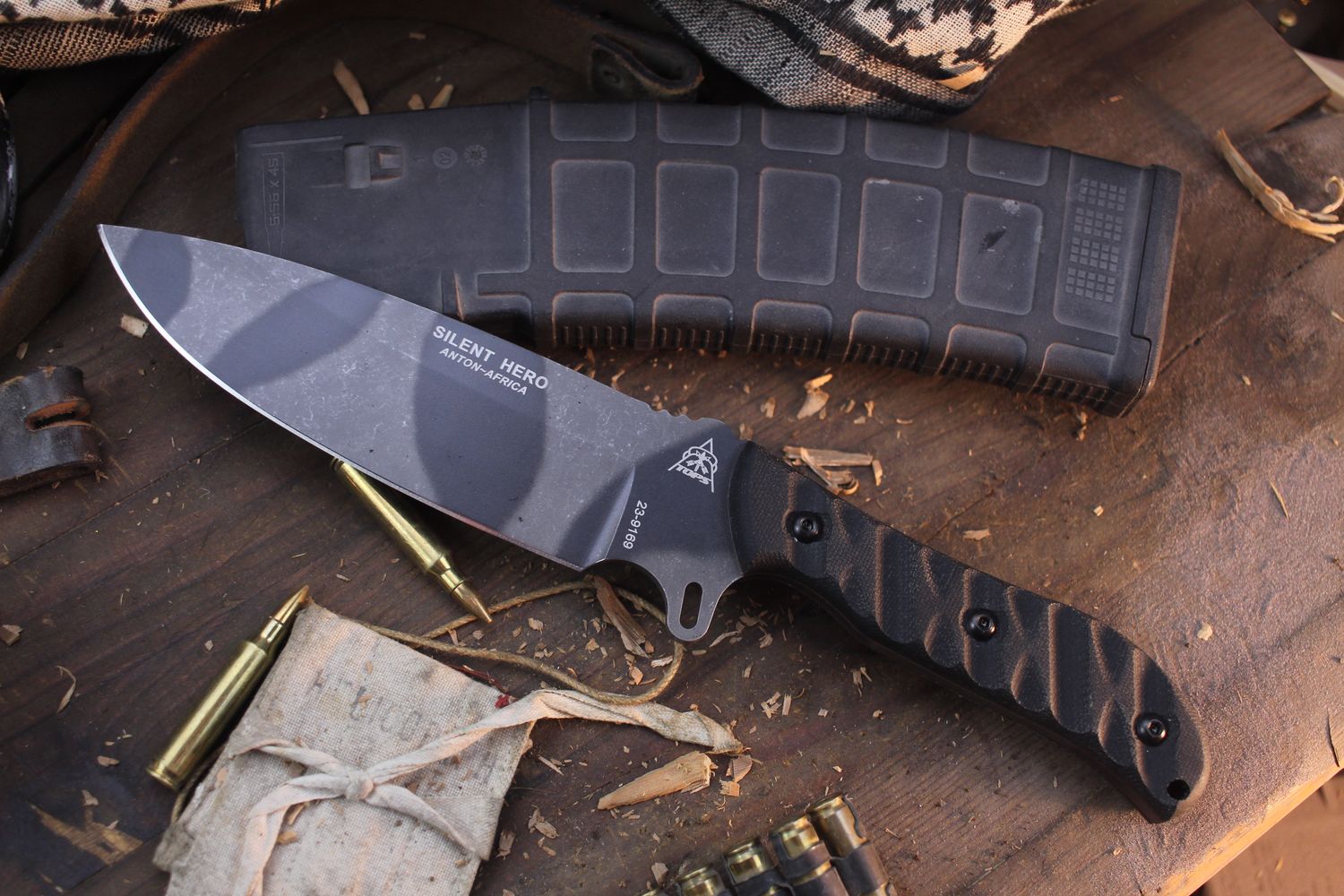 TOPS Silent Hero 6.5&quot; Fixed Blade / Black Micarta / Black Camo 1095 ( Pre Owned )