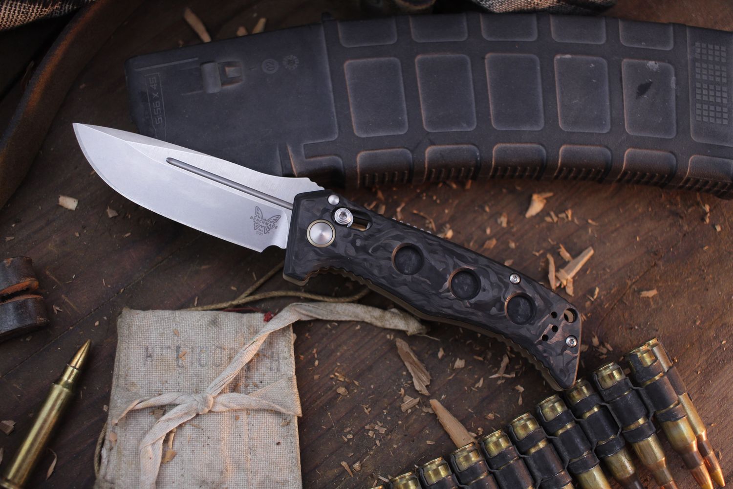 Benchmade Mini Adamas 3.25&quot; Axis Lock Auto Folder / Marbled Carbon Fiber / Satin MagnaCut ( Pre Owned )