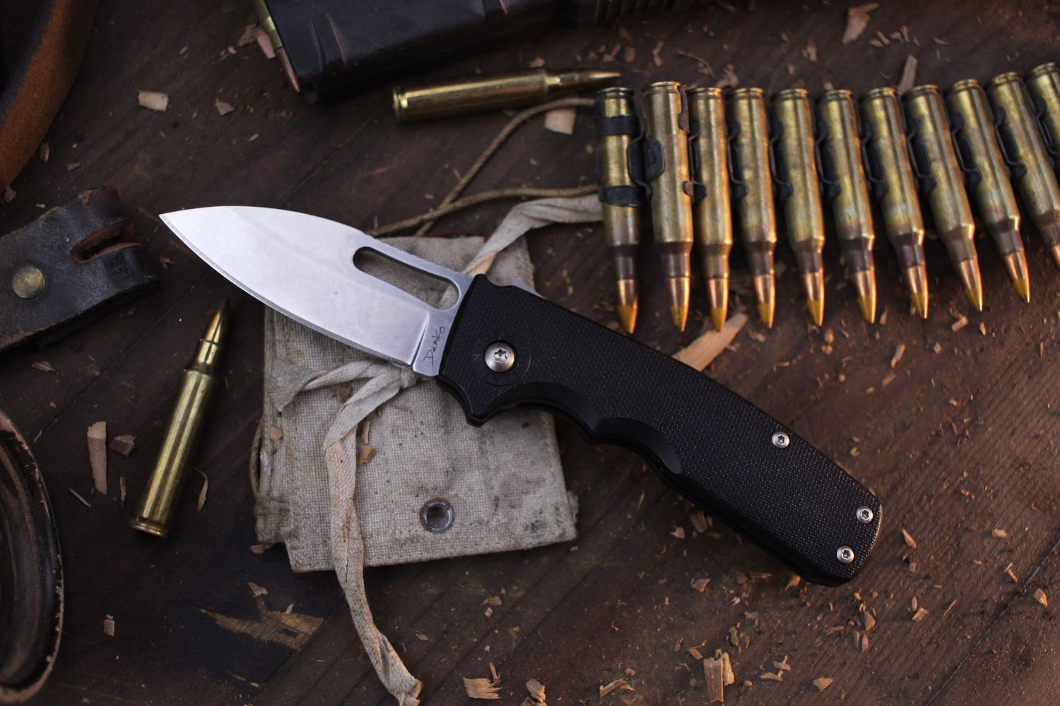 Demko Knives Shark Cub 2.5&quot; Slicer Shark Lock Folder / Black GRN / Stonewashed AUS-10A ( Pre Owned )