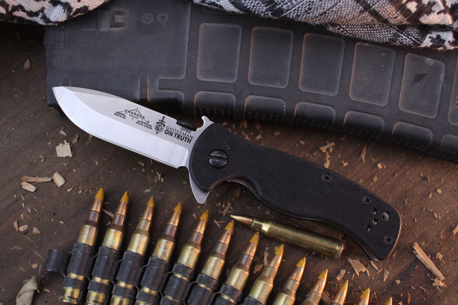Emerson Mini Sheepdog SF 3&quot; Linerlock Wave Hook Flipper / Black G-10 / Stonewashed Spearpoint 154CM ( Pre Owned )