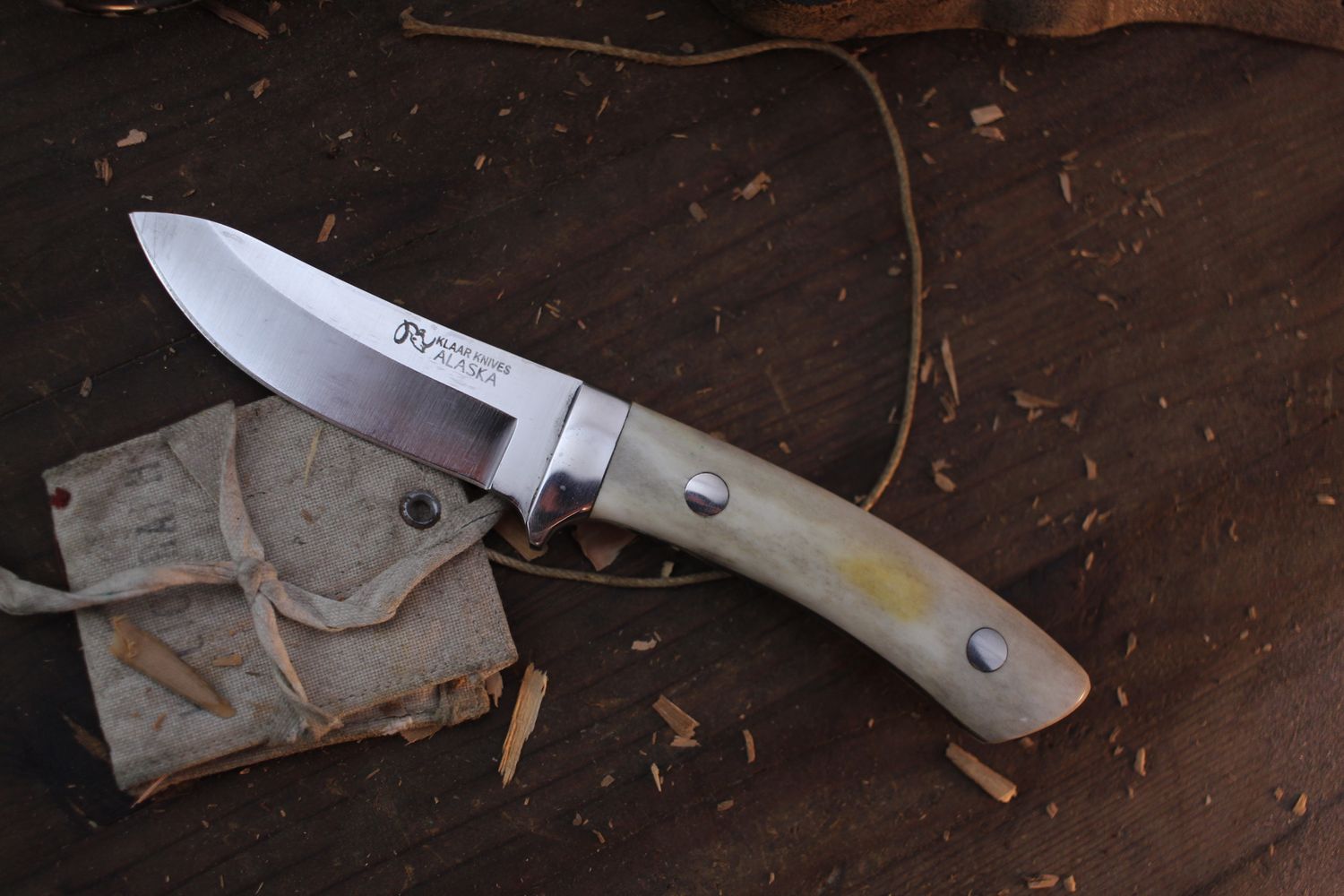 Jens Klaar 3.25&quot; Drop Point Skinner / Caribou Antler / Satin Stainless ( Pre Owned )