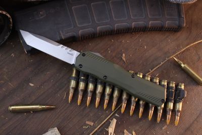 Kershaw Livewire Tanto  3.3&quot; OTF Auto / OD Green Aluminum / Stonewashed Magnacut