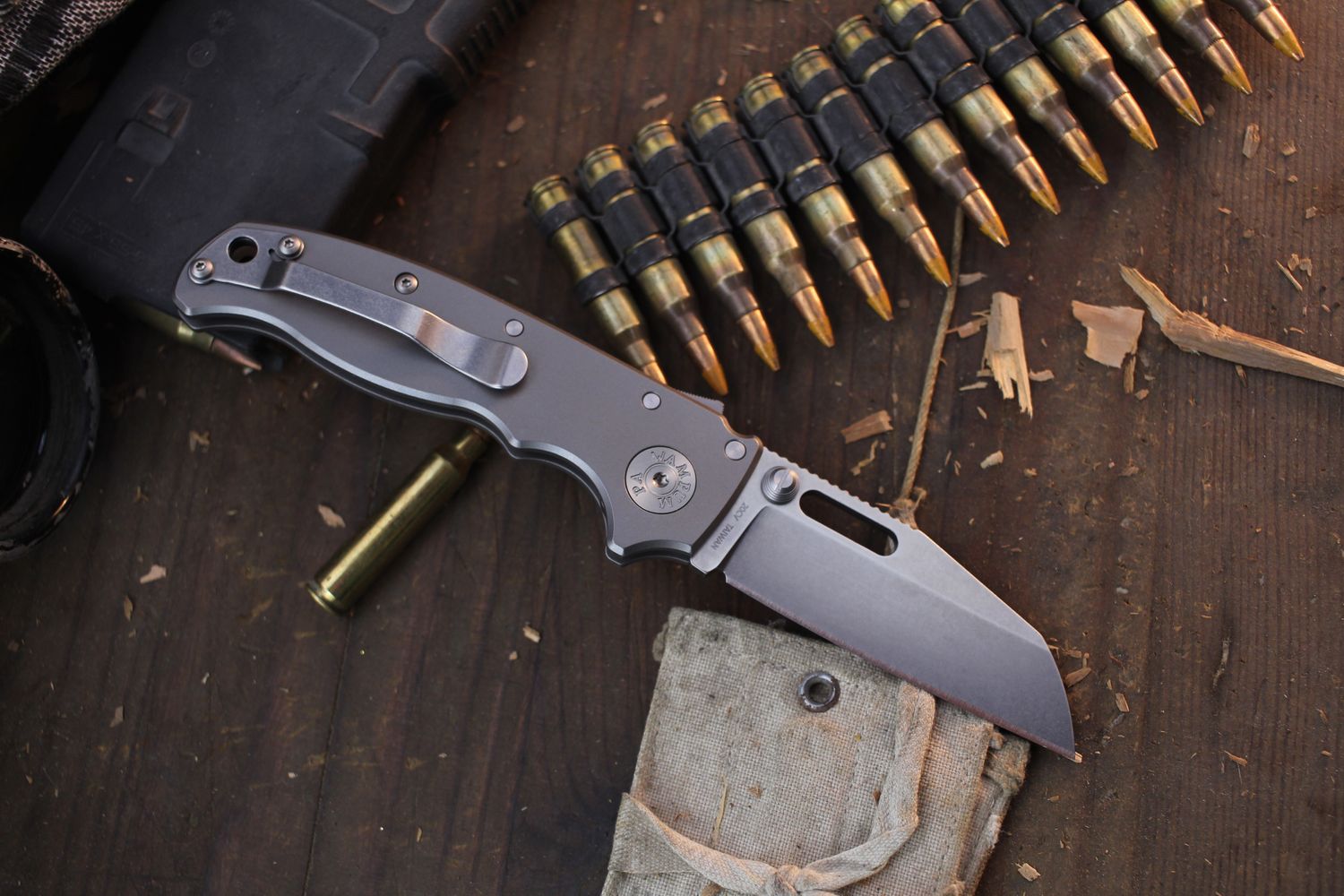 Demko AD20.5 Shark Foot 3.2&quot; Shark Lock Folder / Stonewashed Titanium / Stonewashed 20CV