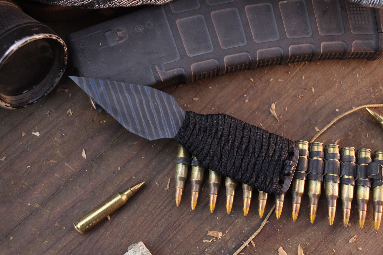 M. Strider Nail 3.5&quot; Push Dagger / Black Paracord / Flamed Titanium ( Pre Owned )