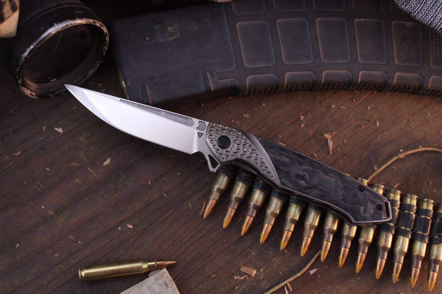 TuyaKnife Kingsman 2 3.5&quot; Framelock Flipper / Carbon Fiber &amp; Titanium / Satin M390 ( Pre Owned )