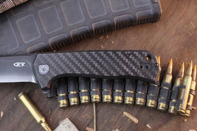 Zero Tolerance 0804CF Rexford 3.875" Framelock Flipper / Carbon Fiber / Black 204P ( Pre Owned )