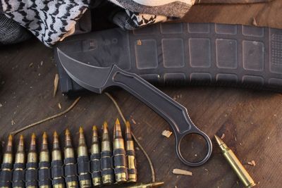 Bastinelli Creations &amp; Doug Marcaida Anomaly 2.25" Fixed Blade / Dark Stonewashed Steel / Dark Stonewashed N690Co ( Pre Owned )