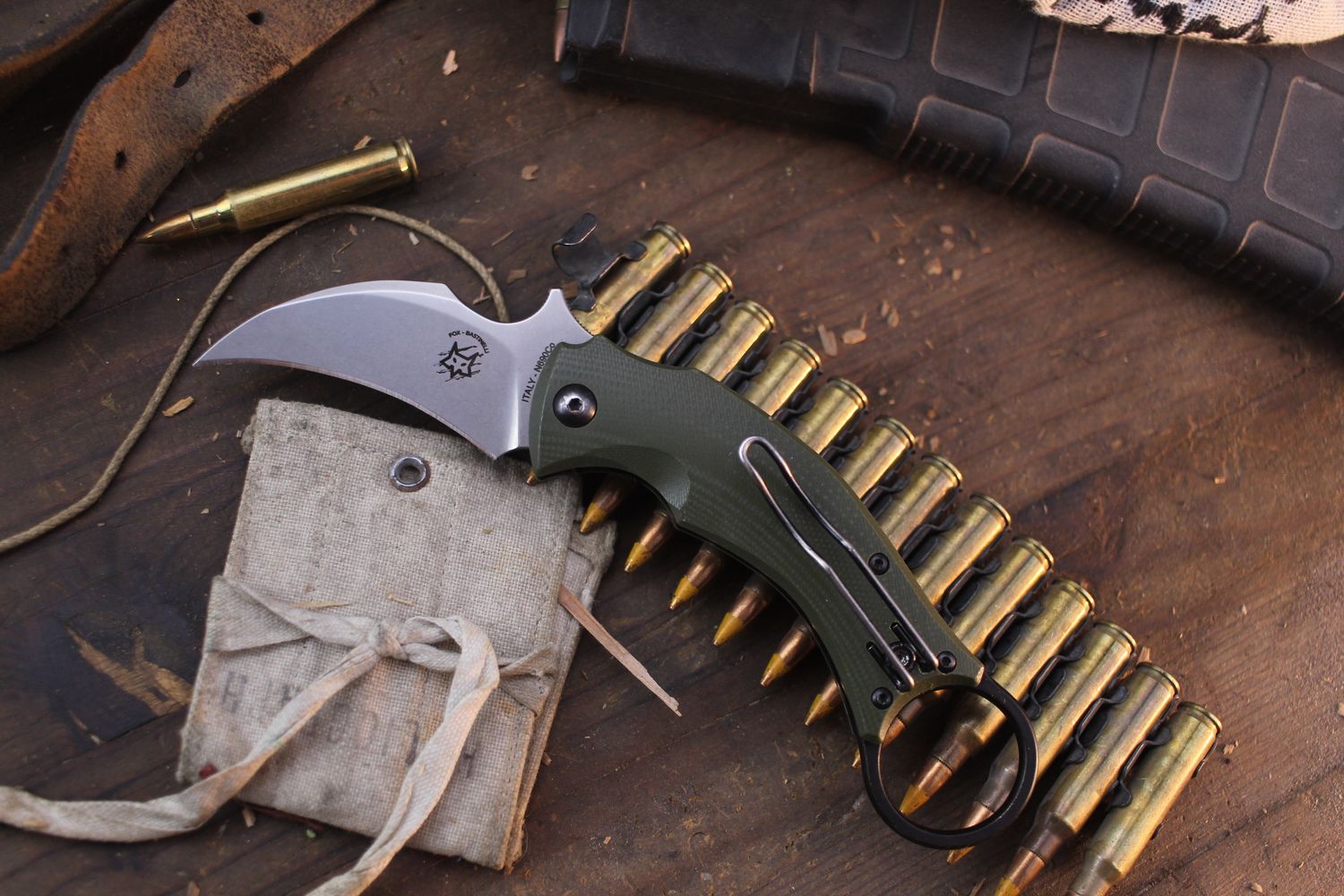 Bastinelli Creations Black Bird 2.3&quot; Linerlock Folding Karambit / OD Green G-10 / Stonewashed N690 ( Pre Owned )