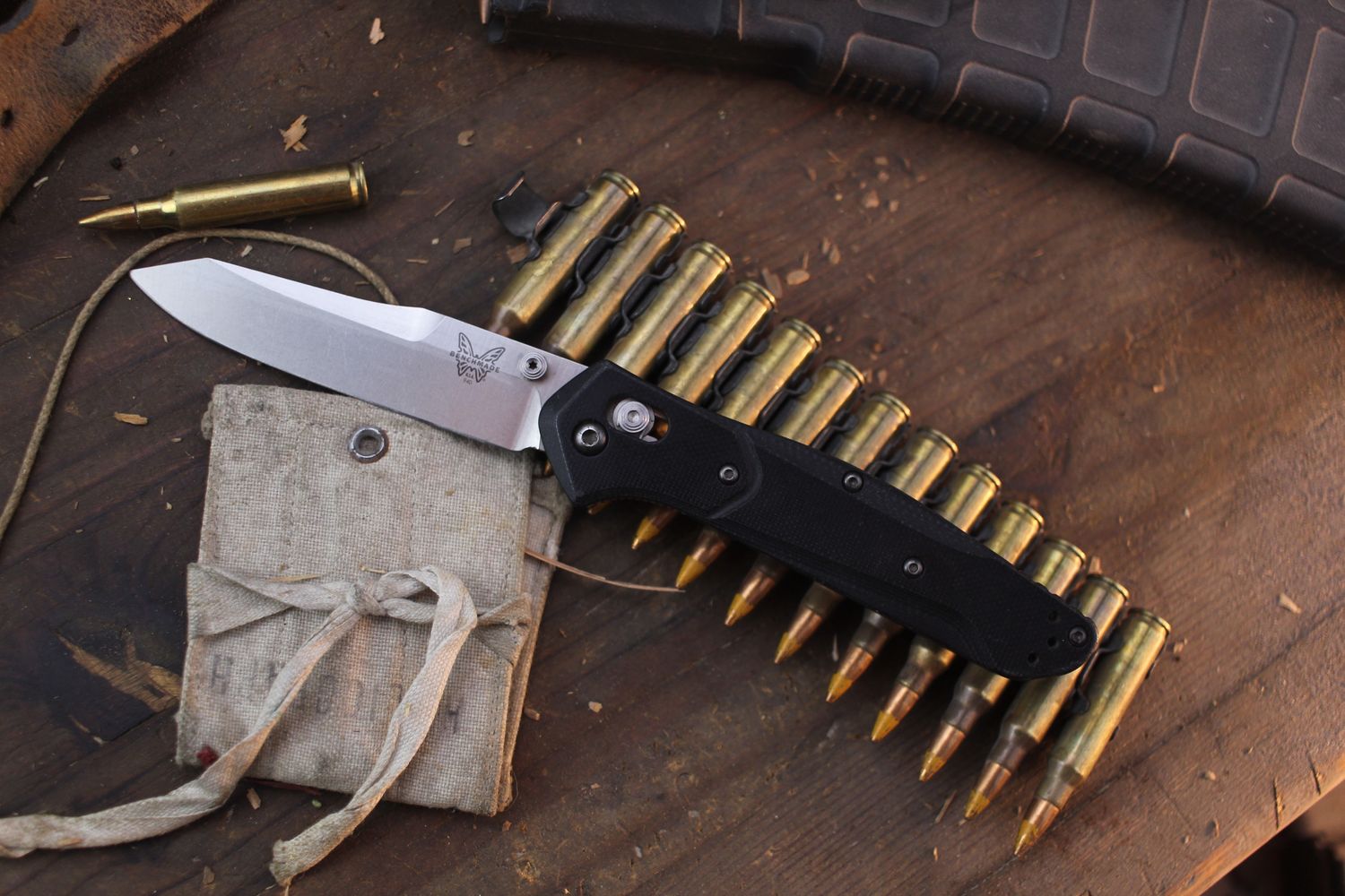 Benchmade Osborne 3.4&quot; AXIS Lock Folder / Black G-10 / Satin S30V ( Pre Owned )
