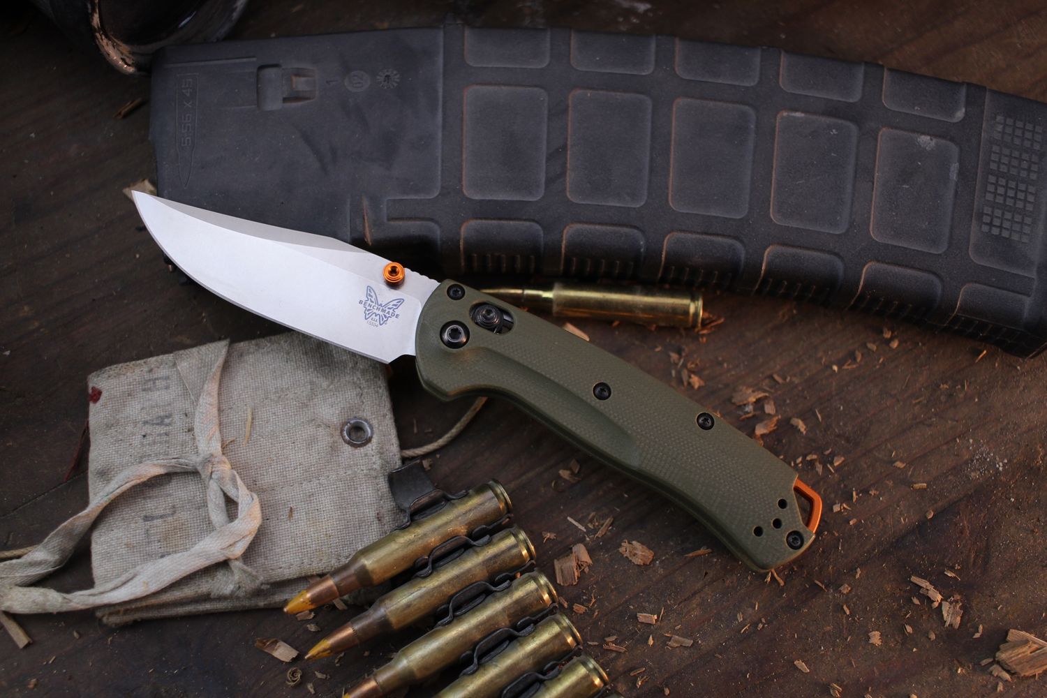 Benchmade Mini Taggedout 3&quot; AXIS Lock Folder / OD Green G-10 / Satin S45VN ( Pre Owned )