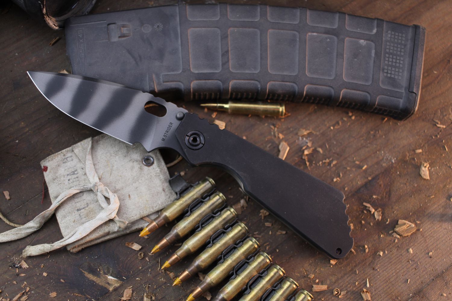 Strider Knives SMF 4&quot; Framelock Folder / Black &amp; Flamed Titanium / Tiger Stripe MagnaCut ( Pre Owned )