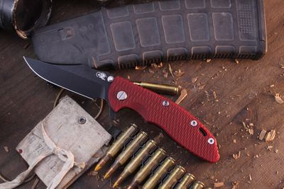 Hinderer XM-18 Bowie 3.5&quot; Framelock Flipper / Red G-10 &amp; Battle Black Titanium / Battle Black MagnaCut