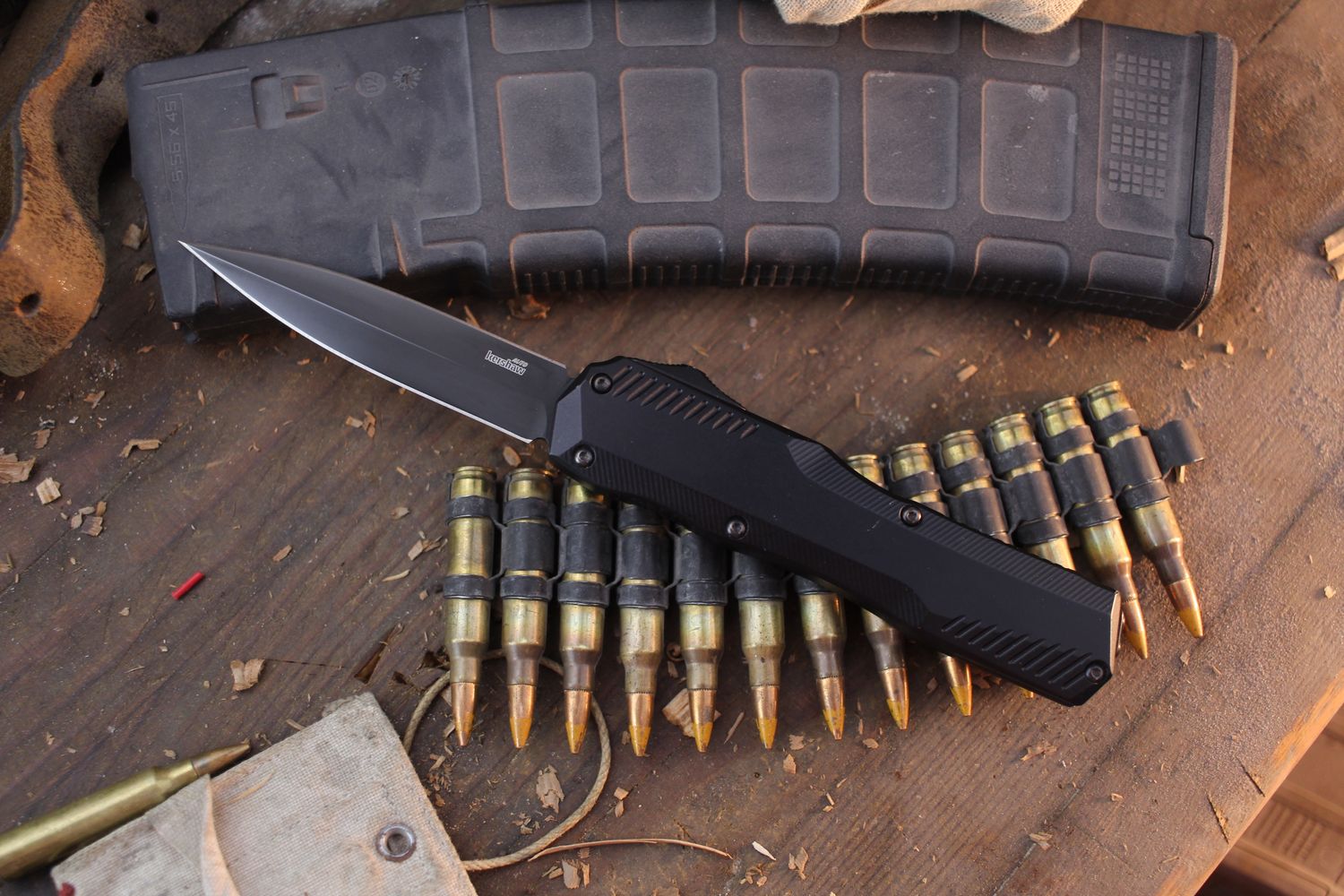 Kershaw Livewire Dagger 3.3&quot; OTF Auto / Black Aluminum / Black Magnacut ( Pre Owned )