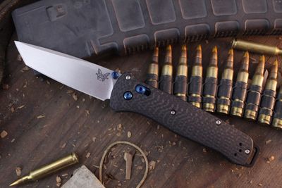 Benchmade Bailout 3.38&quot; Axis Lock Folder / Black Carbon Fiber / Stonewashed M390