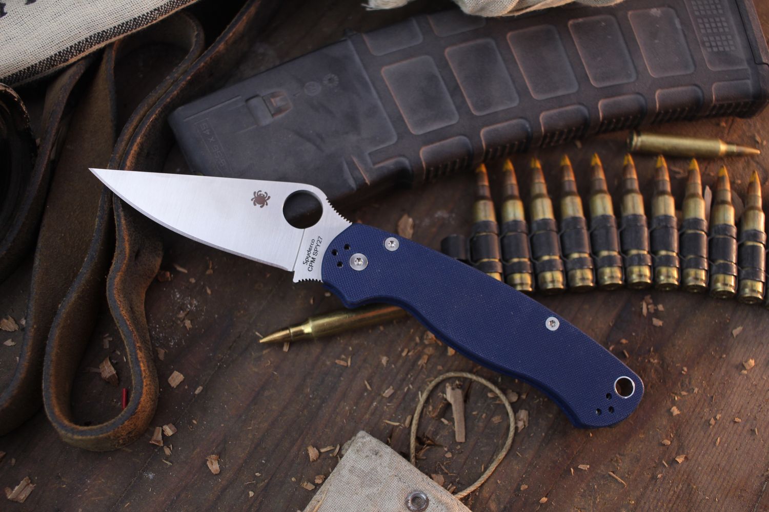 Spyderco Paramilitary 2 3.4&quot; Compression Lock Folder / Blue G-10 &amp; Milled Titanium Hardware / Satin SPY27 ( Pre Owned )