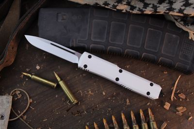 Microtech Ultratech Storm Trooper 3.4" OTF Auto / White Aluminum / White Two Tone ( Pre Owned )