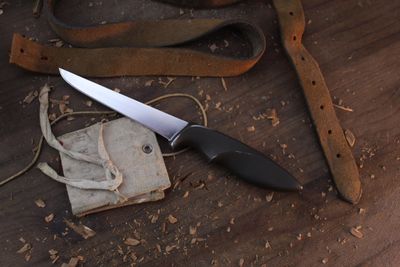 Gerber Classic Mini Magnum 4" Fixed Blade / Armorhide /  Polished M2HS ( Pre Owned ) 