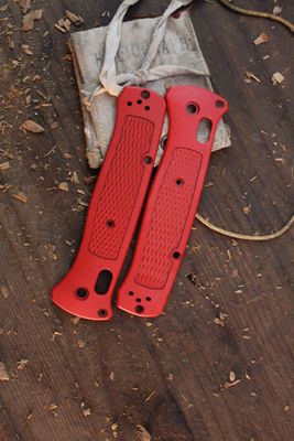 Benchmade Bailout Sedona Red Cerakote Grivory Scales