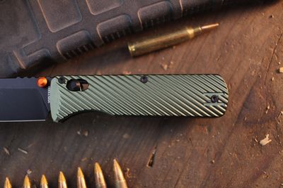 Vosteed Vombat Drop Point 2.9" Crossbar Lock Folder / Olive Green Aluminum / Blackwashed M390