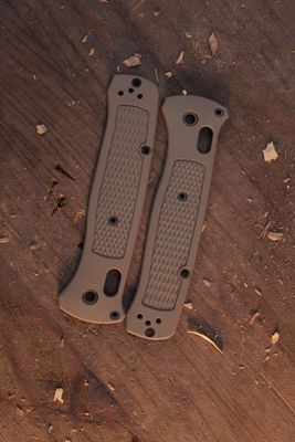 Benchmade Bailout FDE Cerakote Grivory Scales