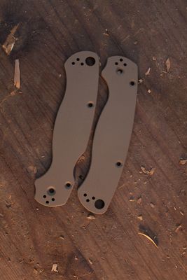 Spyderco Paramilitary 2 FDE Cerakote G-10 Scales