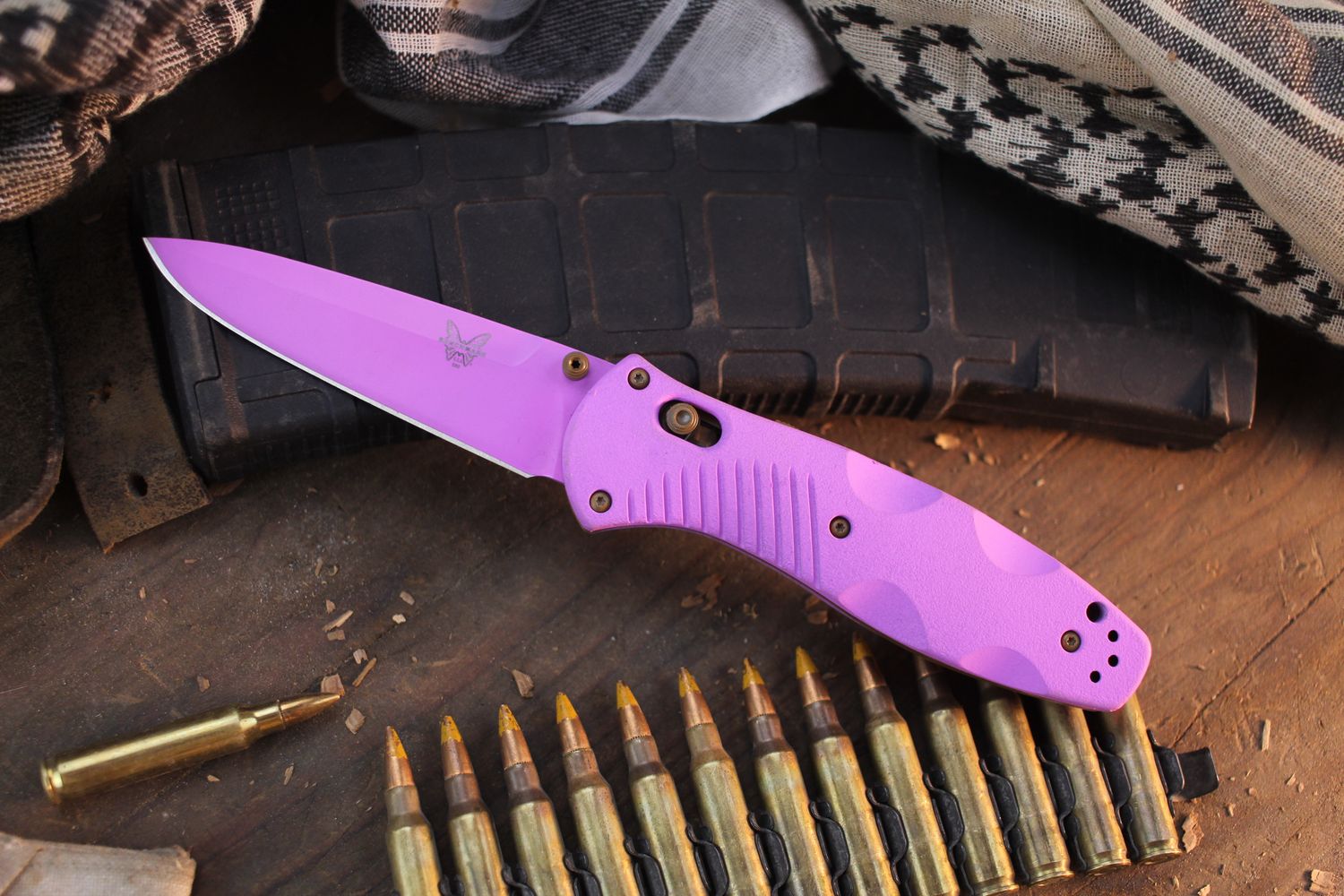Benchmade Barrage 3.6&quot; AXIS-Assist Folder / Bright Purple Cerakote FRN / Bright Purple Cerakote 154CM ( Pre Owned )