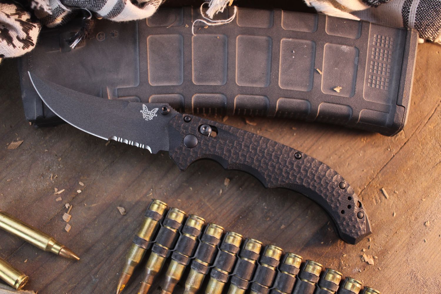 Benchmade Mini Bedlam 3.5&quot; AXIS Lock Folder / Black G-10 / Black Serrated S90V 