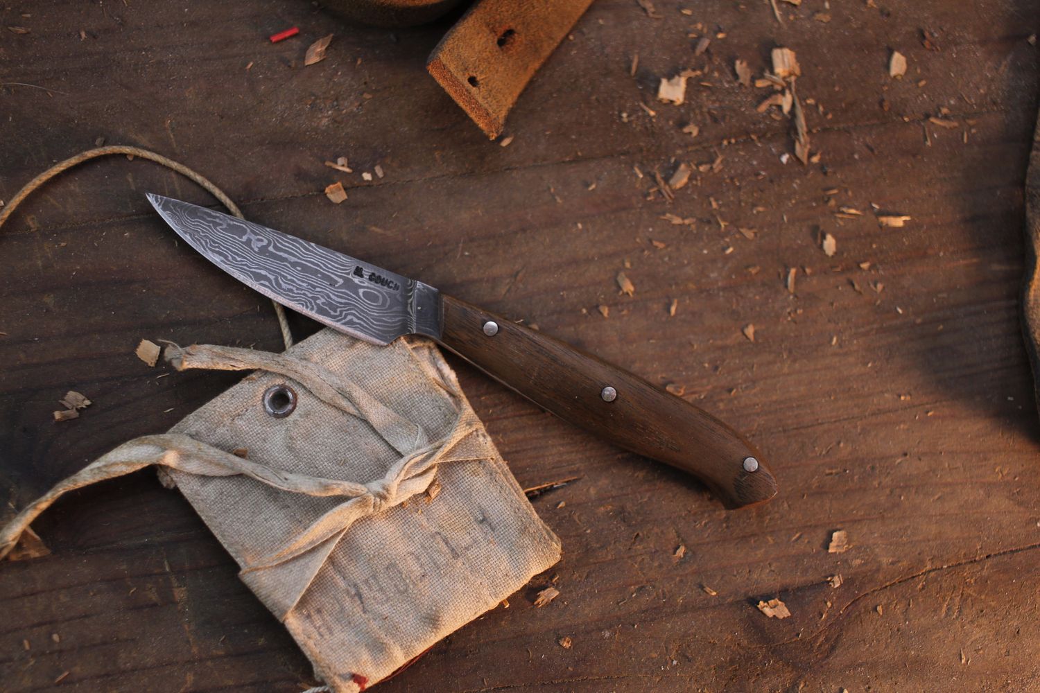 Mark Couch Small 2.5” Caper / Walnut / Alaskan Forged Damascus