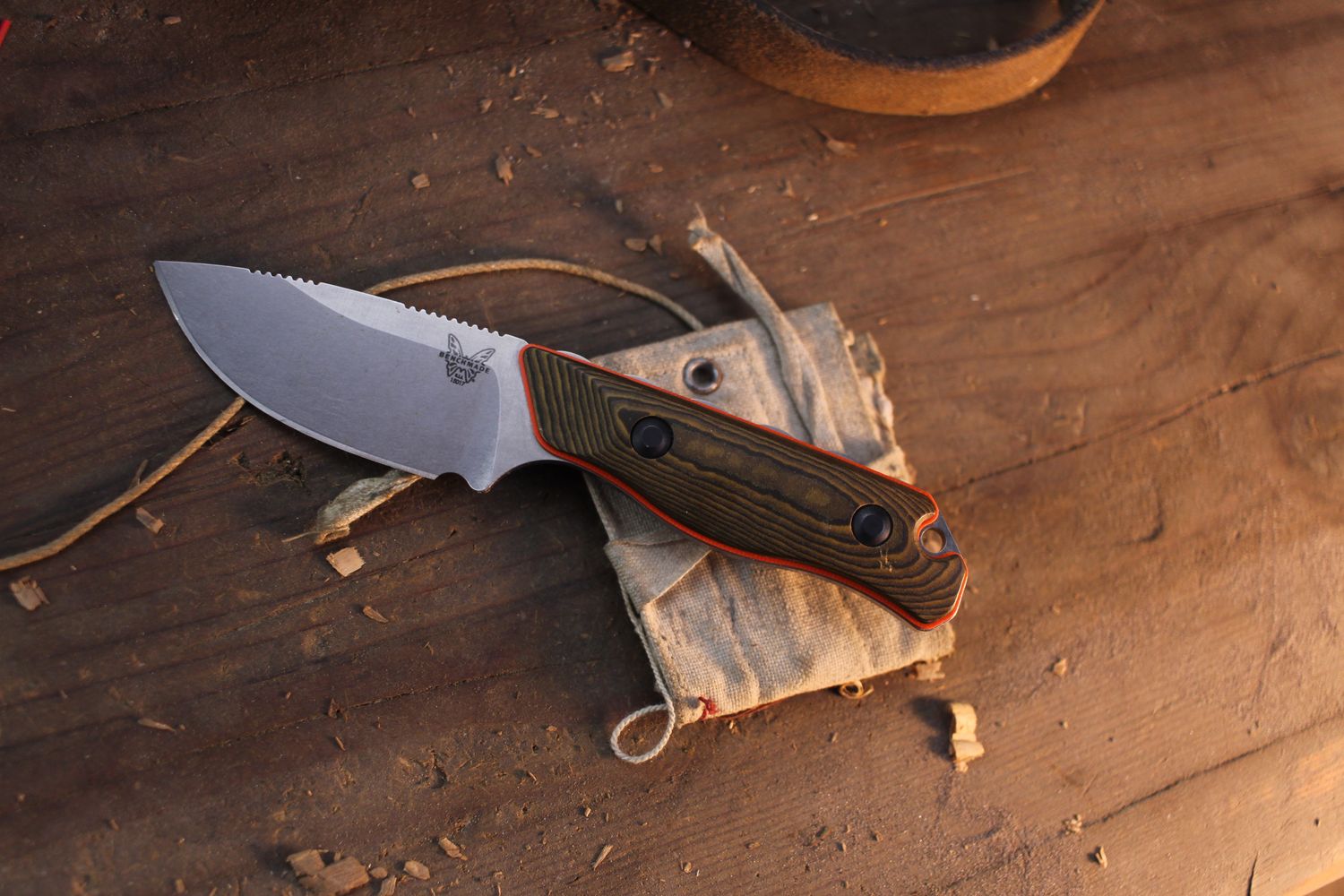 Benchmade Hidden Canyon Hunter  2.8&quot; Fixed Blade / Richlite / Stonewashed S90V ( Pre Owned )