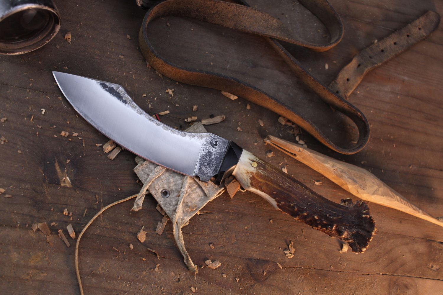 Barrett Knives Denali 6” Sickle Hunter / Deer Antler / Forge Finish 1095