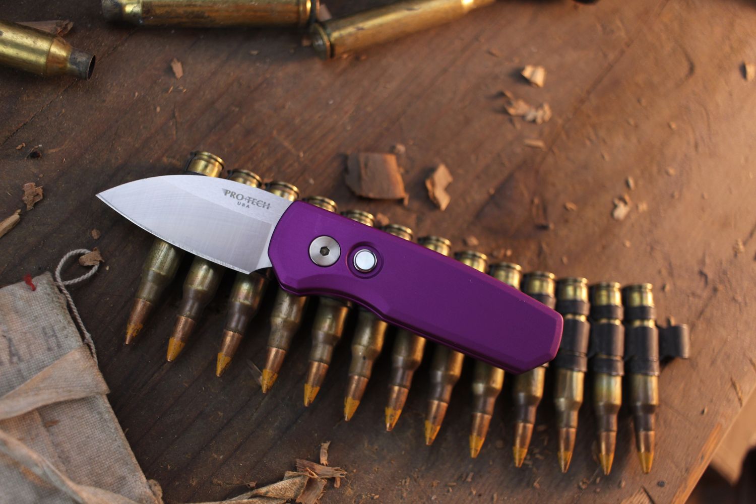 Pro-Tech Runt 5 Wharncliffe 1.9&quot; Button Lock Auto Folder / Purple Aluminum &amp; White Pearl Button / Satin MagnaCut